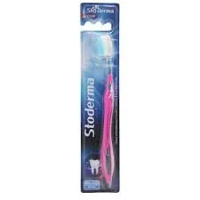 STODERMA BROSSE A DENT SOUPLE VIOLET
