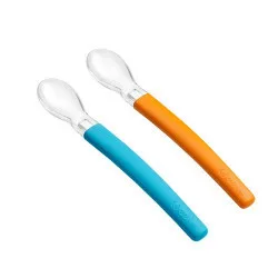 WEE BABY 2 CUILLERES EN SILICONE 6 MOIS +